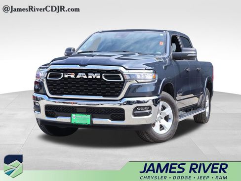 Used 2025 RAM 1500 Big Horn AWD/4WD image 1