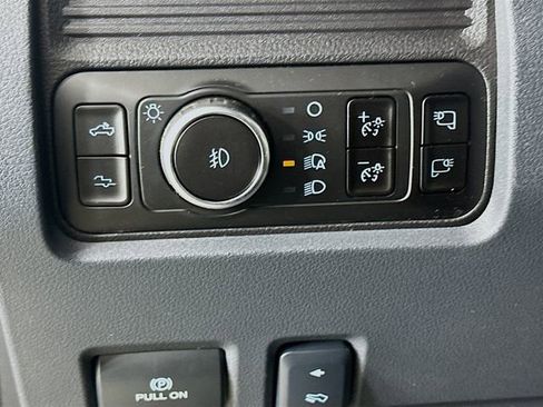 New 2026 Ford F450 Platinum image 10