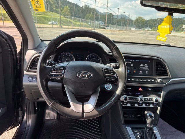 Used 2020 Hyundai Elantra Value Edition w/ Winter Weather Package FWD image 14