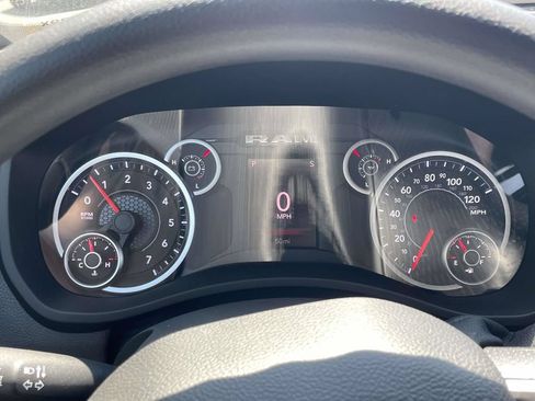 New 2026 RAM 2500 Tradesman AWD/4WD image 29