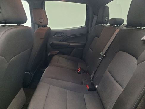 Used 2023 Chevrolet Colorado W/T image 18