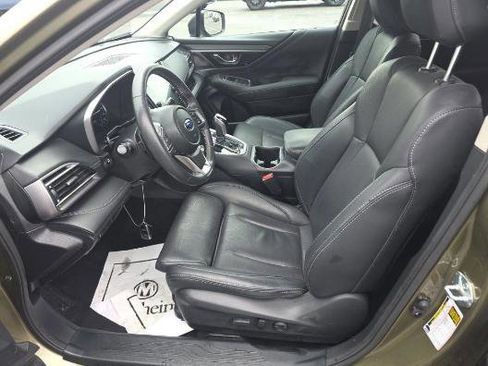 Used 2024 Subaru Outback Limited image 3