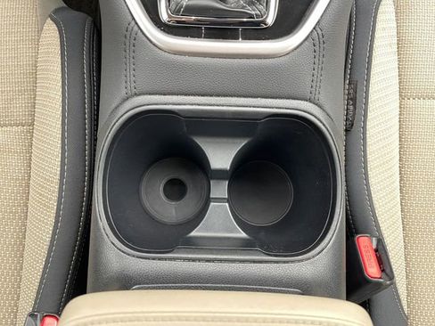 Used 2021 Subaru Outback Premium image 22