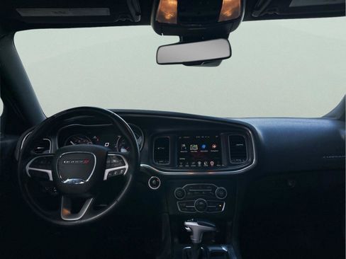 Used 2015 Dodge Charger R/T image 10