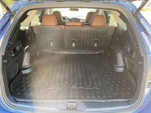 Used 2022 Subaru Outback Touring image 26