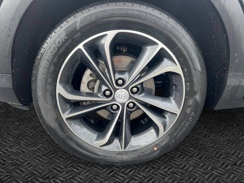Used 2023 Buick Encore GX Select AWD/4WD image 9