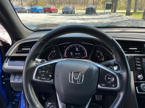 Used 2019 Honda Civic Sport image 12