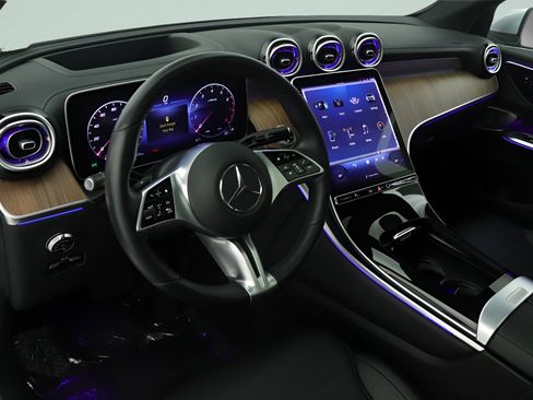 Certified 2023 Mercedes-Benz GLC 300 image 14