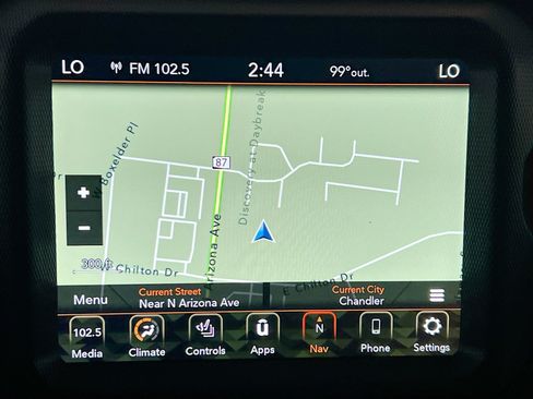 Used 2023 Jeep Wrangler Unlimited Rubicon 4xe AWD/4WD image 9