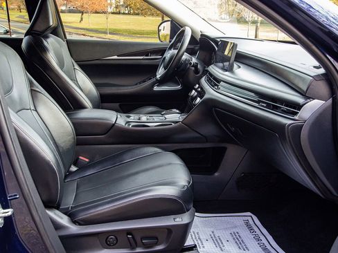 Used 2022 INFINITI QX60 Sensory w/ Cargo Package image 22