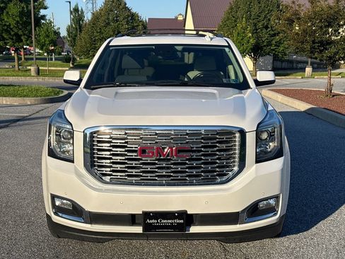Used 2020 GMC Yukon Denali w/ Denali Ultimate Package AWD/4WD image 3