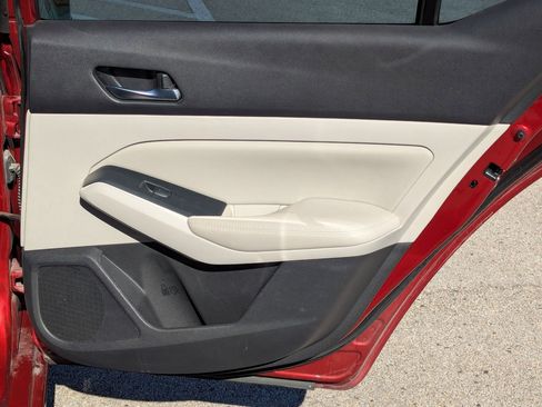 Used 2019 Nissan Altima 2.0 Edition One image 26