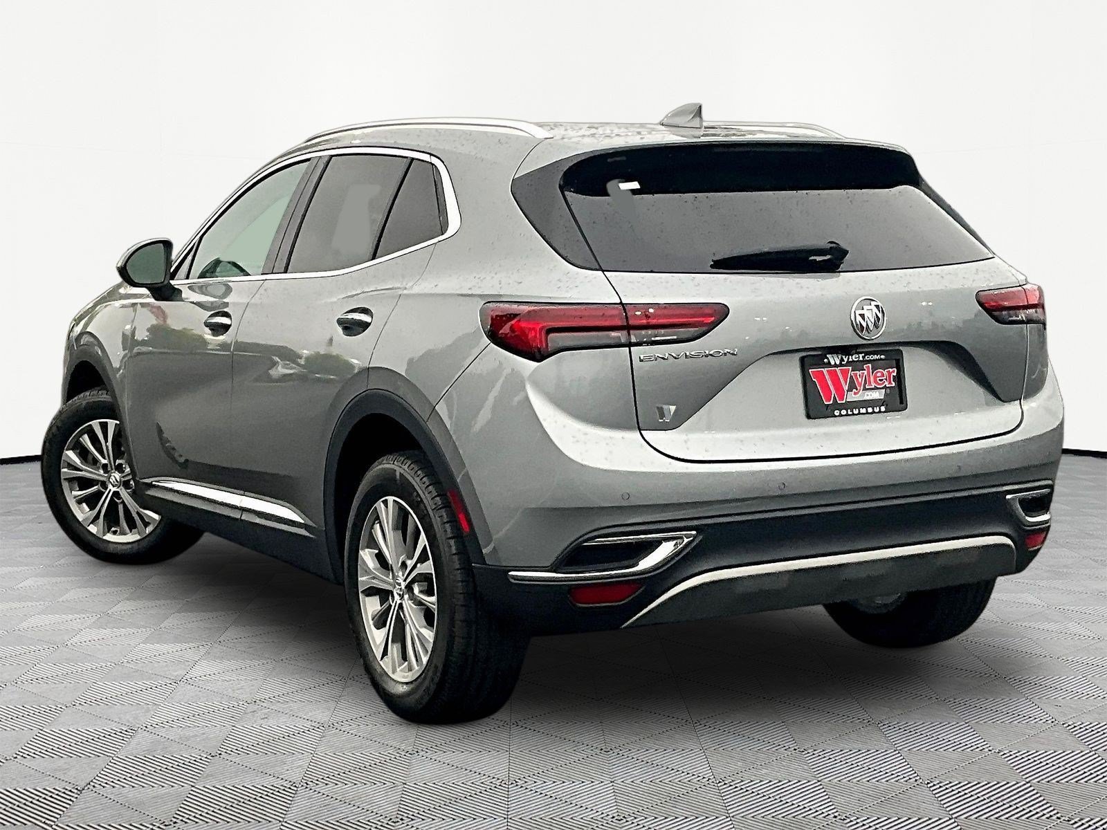 Used 2023 Buick Envision Preferred FWD image 4