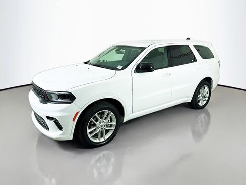 Used 2024 Dodge Durango GT w/ Trailer Tow Group IV image 3