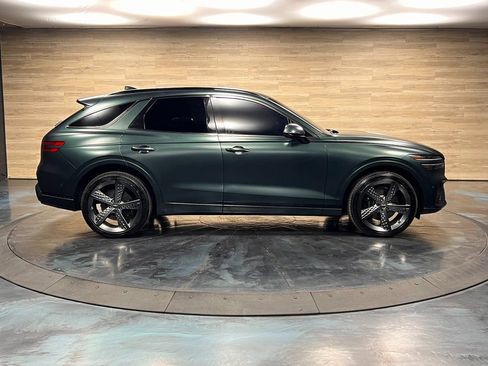 Used 2023 Genesis GV70 2.5T w/ Sport Prestige Package image 11