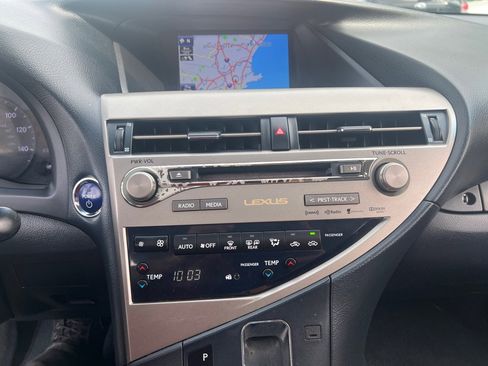 Used 2014 Lexus RX 450h AWD image 32