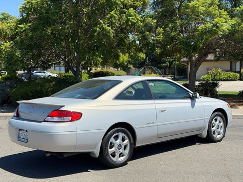 Used 1999 Toyota Solara SE FWD image 4