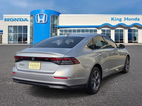 Used 2024 Honda Accord EX image 6