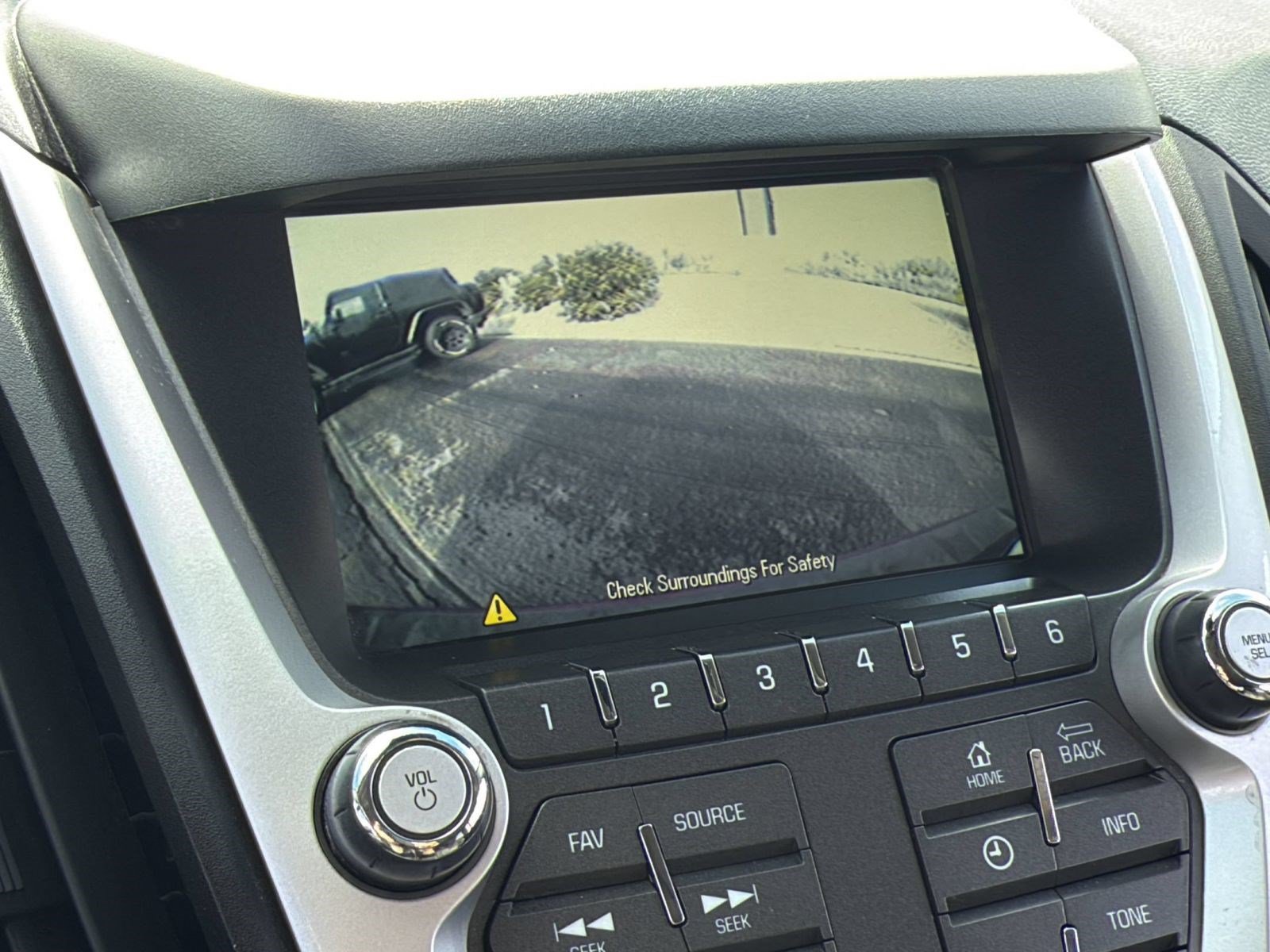 Used 2013 Chevrolet Equinox LT w/ Driver Convenience Package FWD image 17