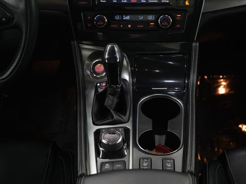 Used 2023 Nissan Maxima SL FWD image 16