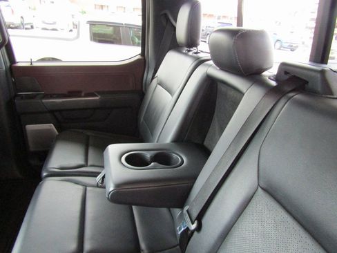 Used 2022 Ford F150 Lariat w/ Equipment Group 502A High image 36