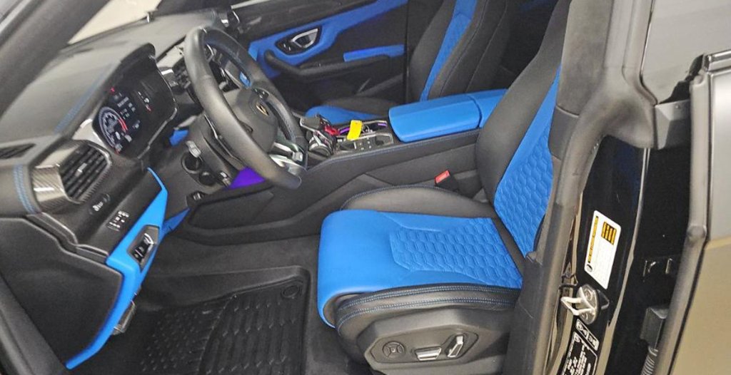 Used 2021 Lamborghini Urus AWD/4WD image 5