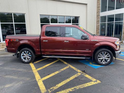 Used 2017 Ford F150 XLT w/ Equipment Group 302A Luxury AWD/4WD image 14
