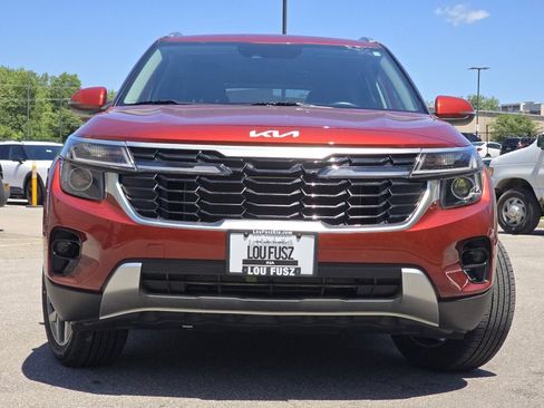 Used 2024 Kia Seltos S AWD/4WD image 12
