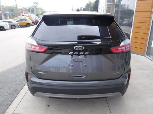 Used 2024 Ford Edge SEL image 7