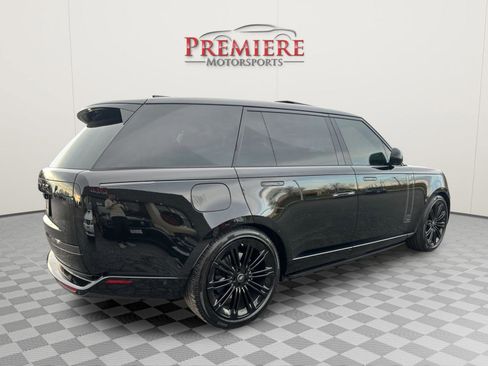 Used 2025 Land Rover Range Rover Long Wheelbase Autobiography AWD/4WD image 8