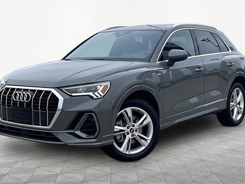 Used 2023 Audi Q3 2.0T Premium Plus w/ Premium Plus Package AWD/4WD image 1