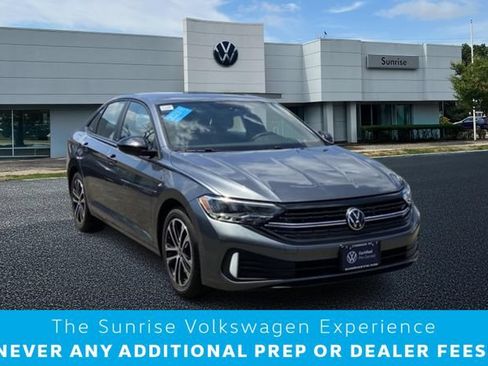 Used 2023 Volkswagen Jetta Sport FWD image 1