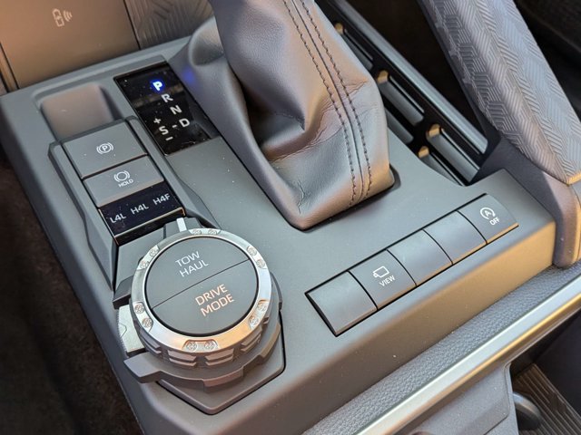 New 2026 Toyota 4Runner Limited AWD/4WD image 30