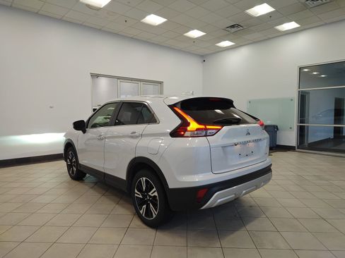 Used 2025 Mitsubishi Eclipse Cross SE image 5