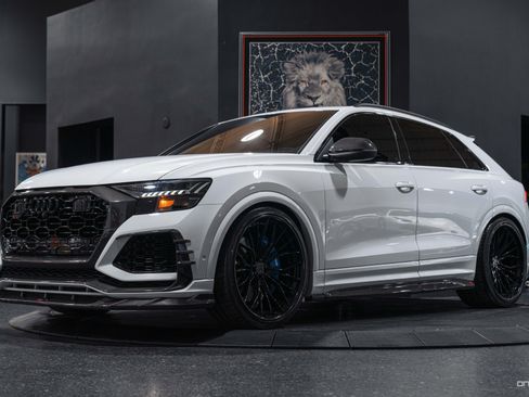 Used 2022 Audi RS Q8 w/ Carbon Optic Package AWD/4WD image 20