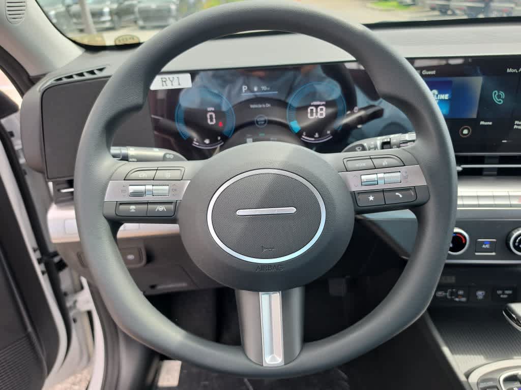 New 2027 Hyundai Kona SE FWD image 23