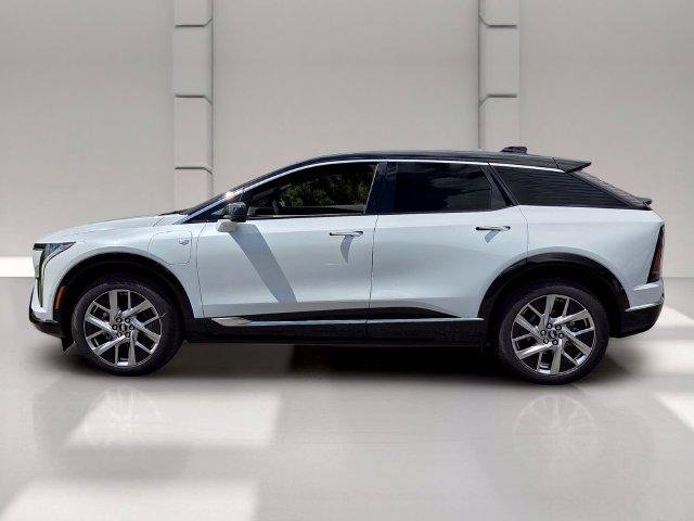 New 2027 Cadillac Optiq Luxury AWD/4WD image 2