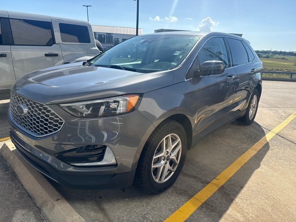 Used 2024 Ford Edge SEL AWD/4WD image 1