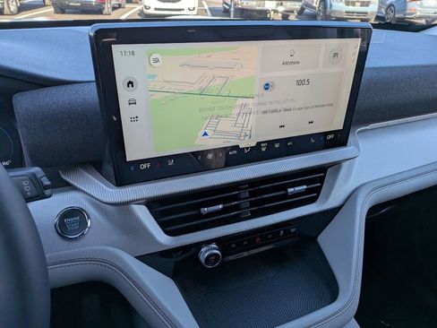 New 2026 Ford Explorer Active AWD/4WD image 14
