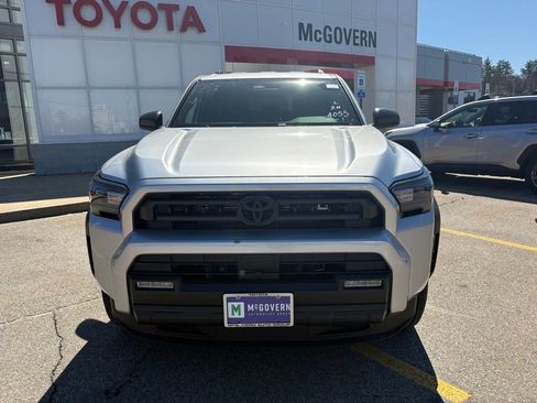 New 2026 Toyota 4Runner SR5 image 10