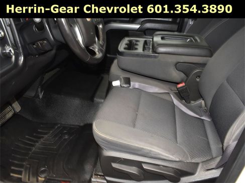 Used 2016 Chevrolet Silverado 2500 LT image 15