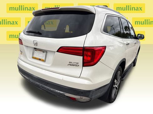 Used 2016 Honda Pilot Elite image 4