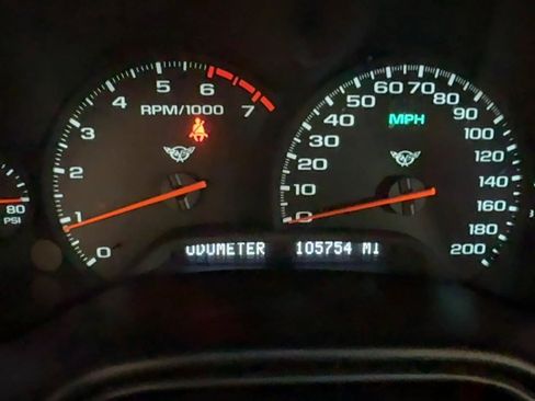 Used 1998 Chevrolet Corvette Convertible w/ Memory Pkg RWD image 16