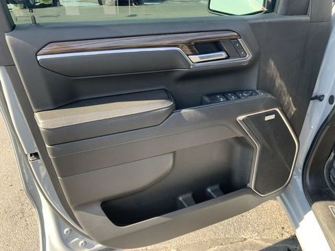 Certified 2024 Chevrolet Silverado 1500 RST AWD/4WD image 22