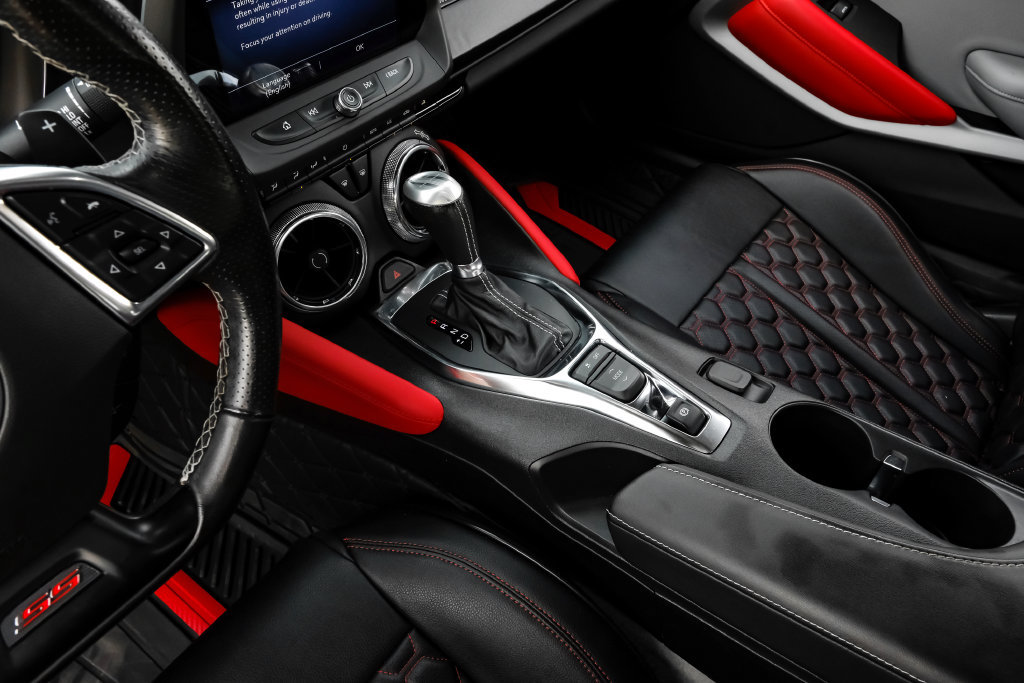 Used 2022 Chevrolet Camaro SS RWD image 19