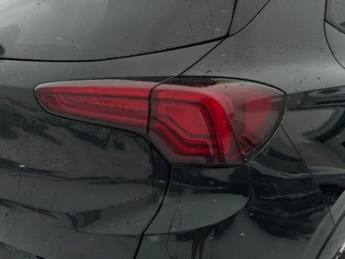 Used 2025 Buick Encore GX Sport Touring image 6