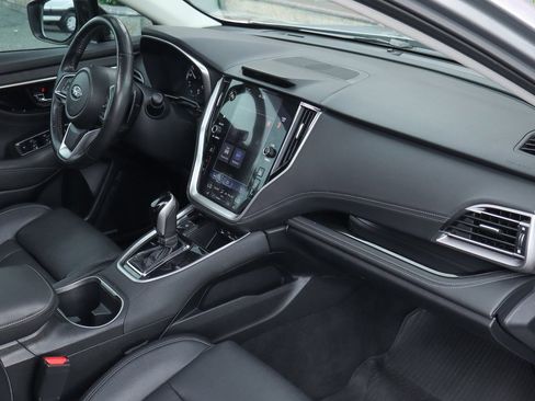 Used 2022 Subaru Outback Limited image 43