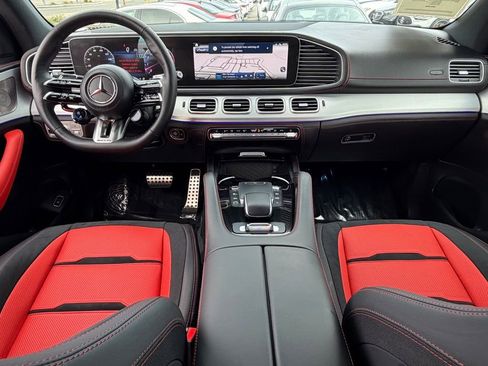 Used 2026 Mercedes-Benz GLE 53 AMG 4MATIC image 32