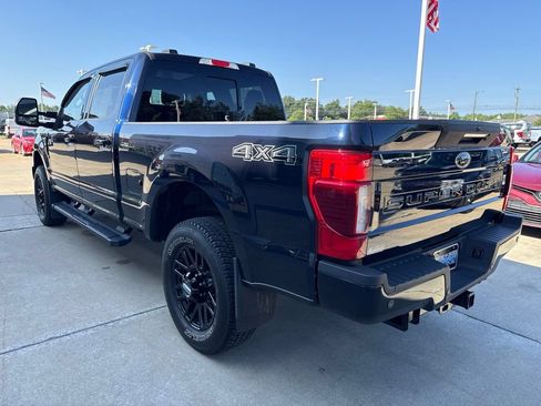 Used 2022 Ford F250 Lariat w/ Black Appearance Package AWD/4WD image 6