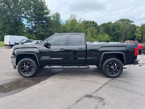 Used 2017 GMC Sierra 1500 4x4 Double Cab w/ Sierra Convenience Package image 2